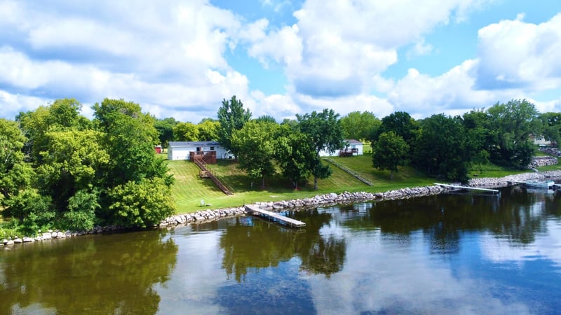84065 Ridge Creek Dr, Clinton, MN 56225