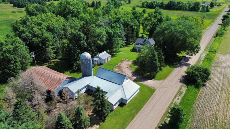 12976 120th St, Milaca, MN 56353