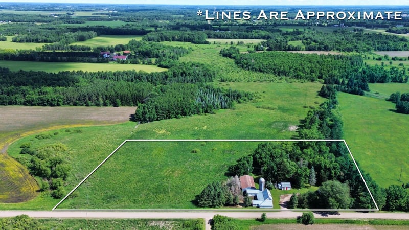12976 120th St, Milaca, MN 56353
