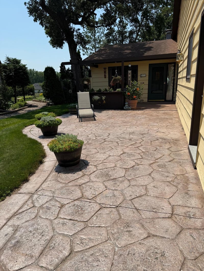 1288 Rolling Oaks Ln NW, Hutchinson, MN 55350