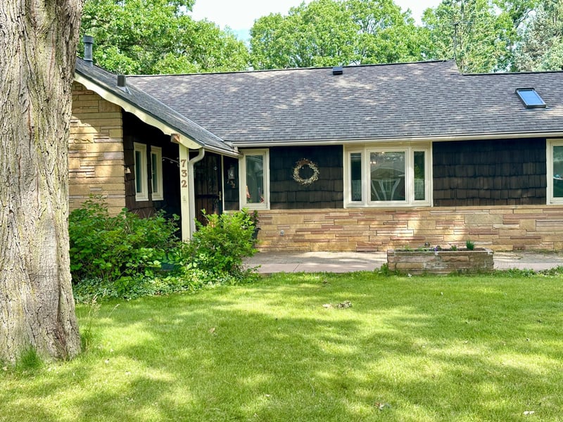 732 Forest Dale Rd, New Brighton, MN 55112