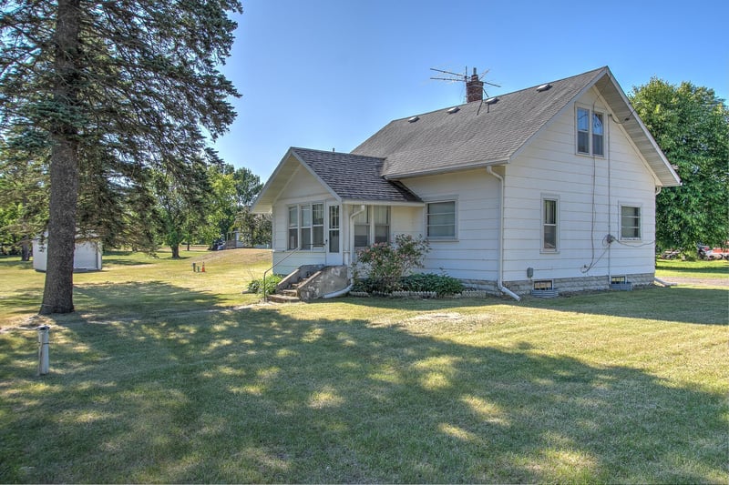 38897 Okinawa St NE, Stanchfield, MN 55080
