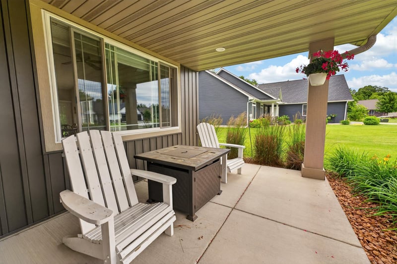 4769 381st Trl, North Branch, MN 55056