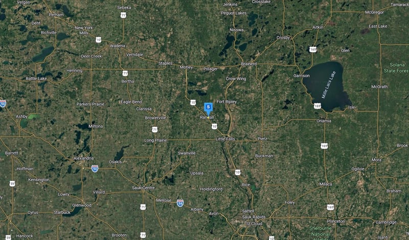 150 E 6th St, Randall, MN 56475