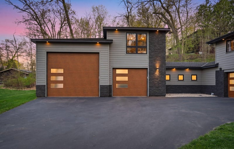 1375 Cherry Pl, Mound, MN 55364