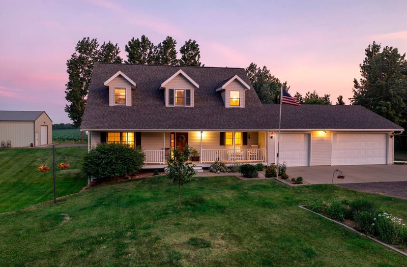 30000 Xylite St NE, Isanti, MN 55040