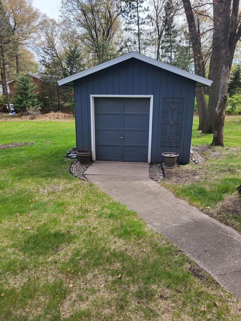 512 Brookwood Ln, Sartell, MN 56377