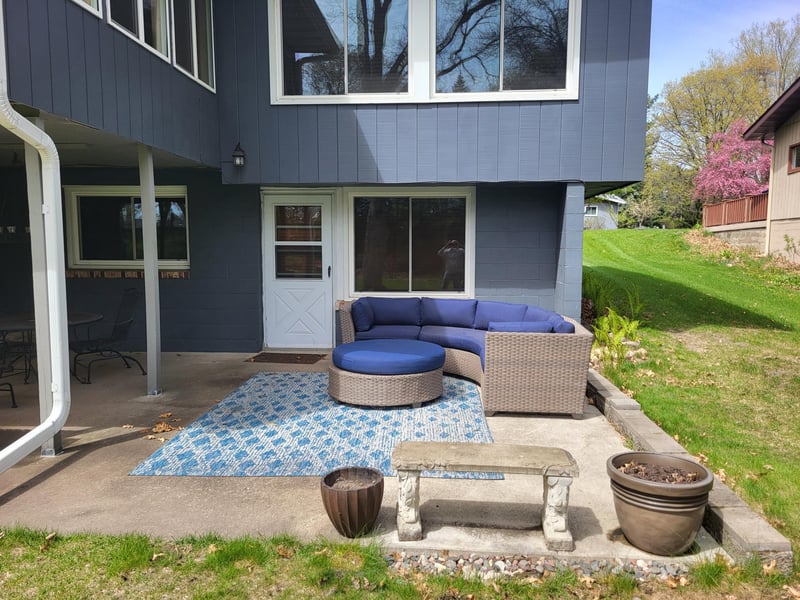 512 Brookwood Ln, Sartell, MN 56377