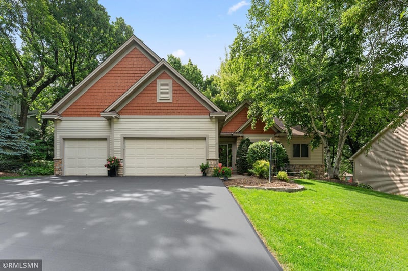 7442 Hidden Valley Ln S, Cottage Grove, MN 55016