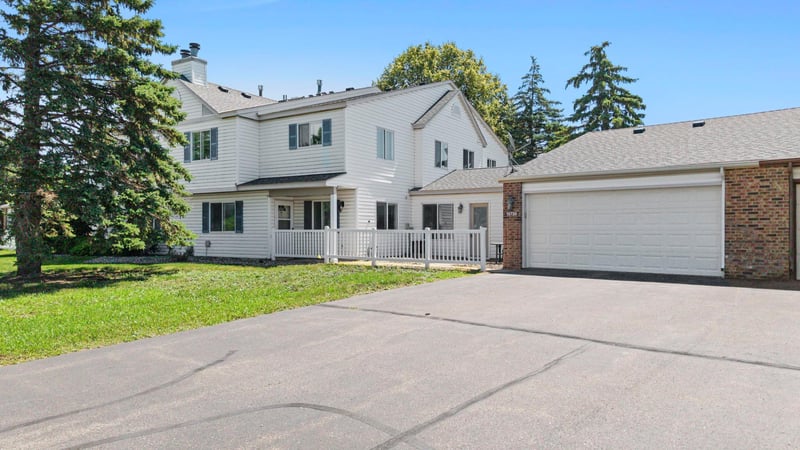 15720 Griffon Pa, Apple Valley, MN 55124