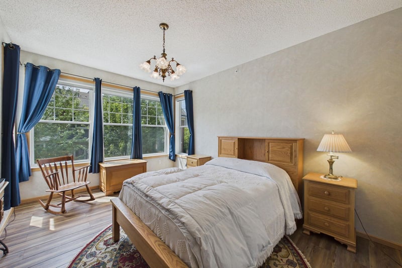 625 Wesley Commons Dr #47, Golden Valley, MN 55427