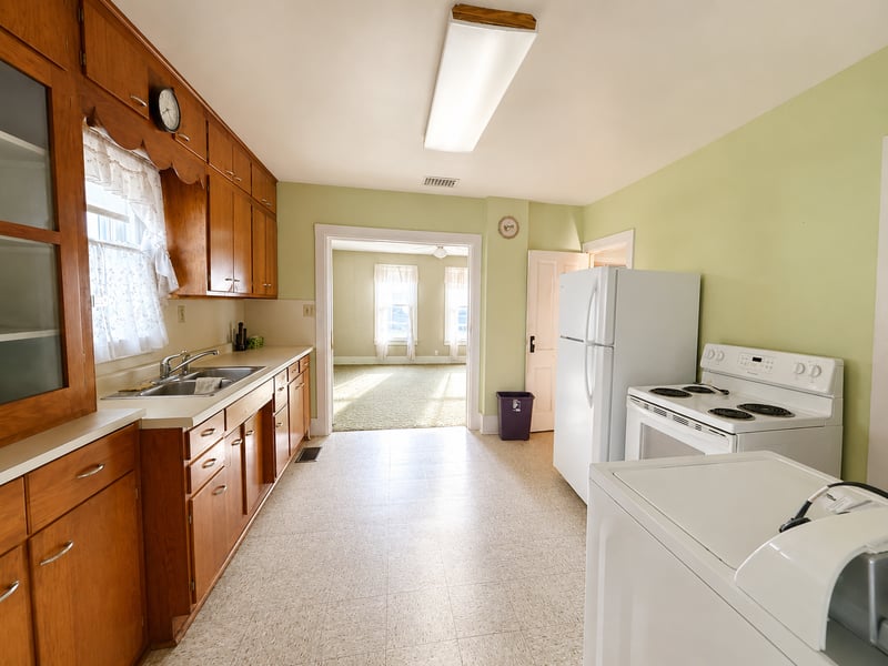 240 Line St S, Wykoff, MN 55990