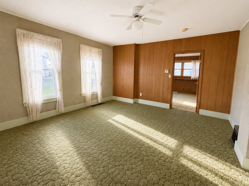 240 Line St S, Wykoff, MN 55990