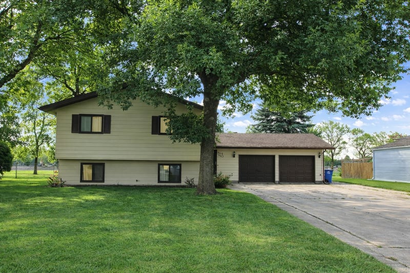 3115 Covent Garden St S, Moorhead, MN 56560