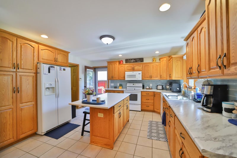 20837 Cadwell Ave, Brainerd, MN 56401