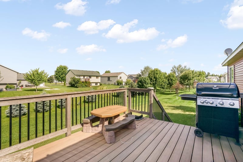 605 9th Ave SW, Rice, MN 56367