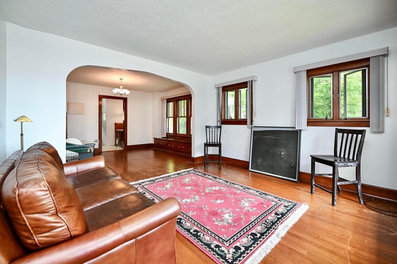 36217 Old Homer Rd, Winona, MN 55987