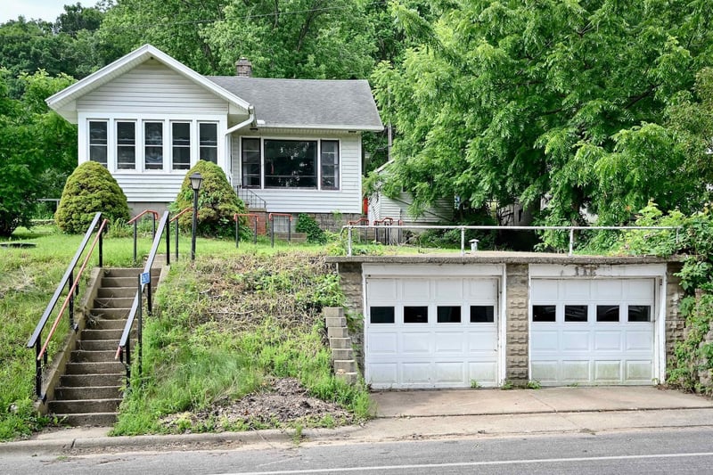 36217 Old Homer Rd, Winona, MN 55987
