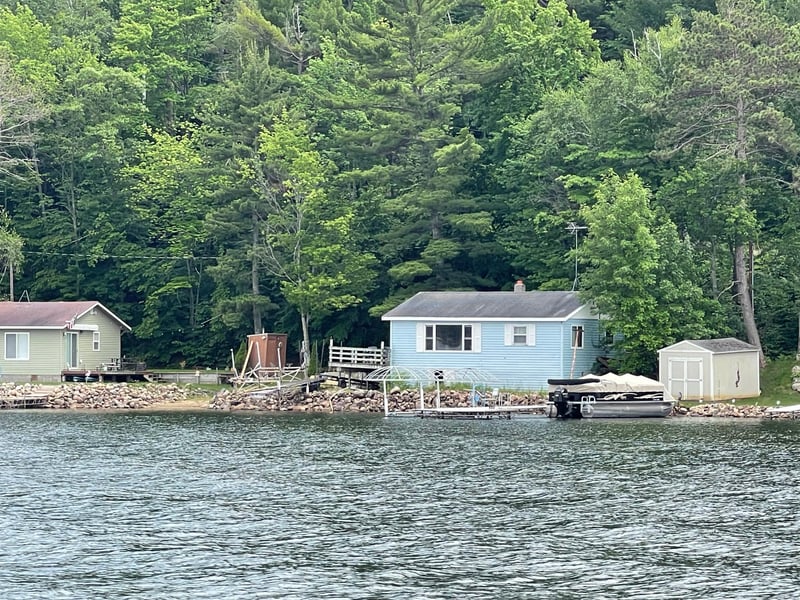 2928 Lake Shore Dr, Motley, MN 56466