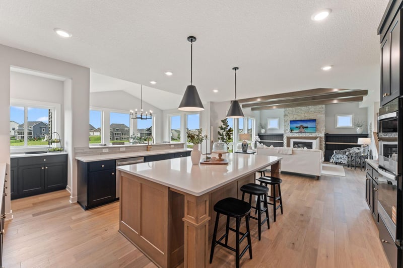 8030 196th St W, Lakeville, MN 55044
