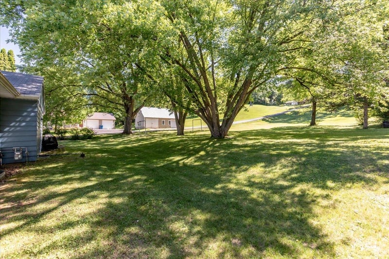 214 Bluff Ave N, Prairie Farm, WI 54762