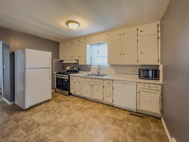 2928 80th St NW, Maple Lake, MN 55358