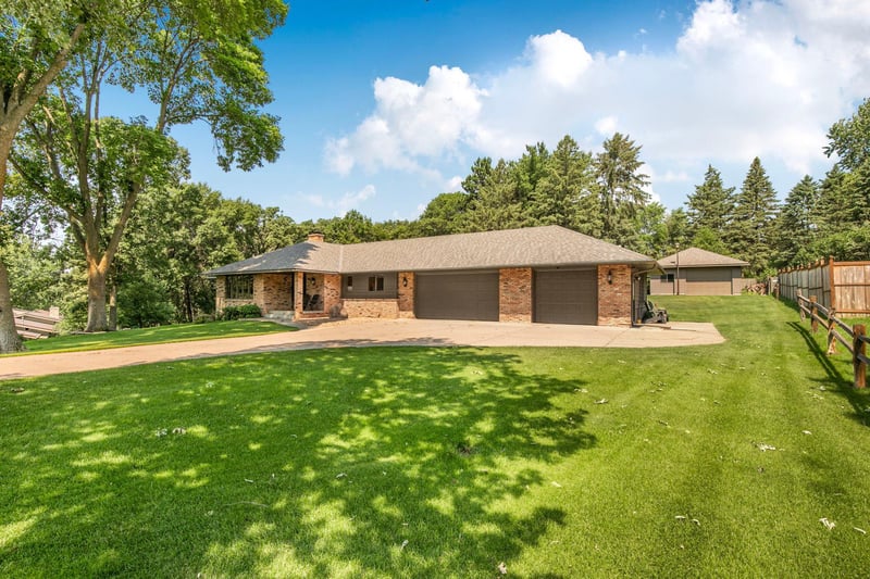 117 Benton Oaks Dr, Sauk Rapids, MN 56379