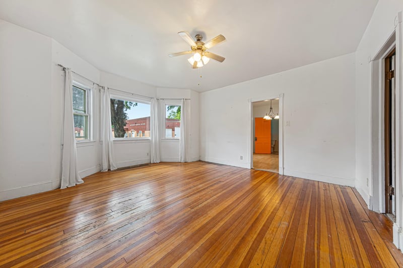 105 Ash Ave SW, Montgomery, MN 56069
