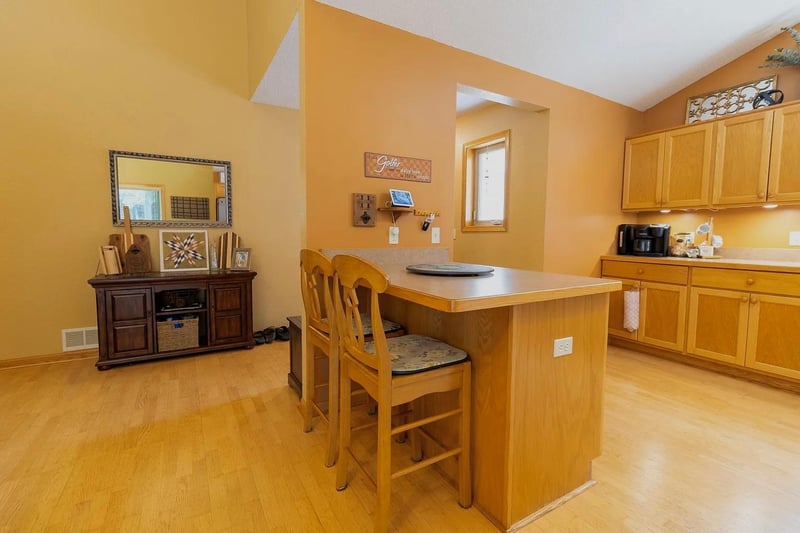 13961 Grand Oaks Ct, Baxter, MN 56425