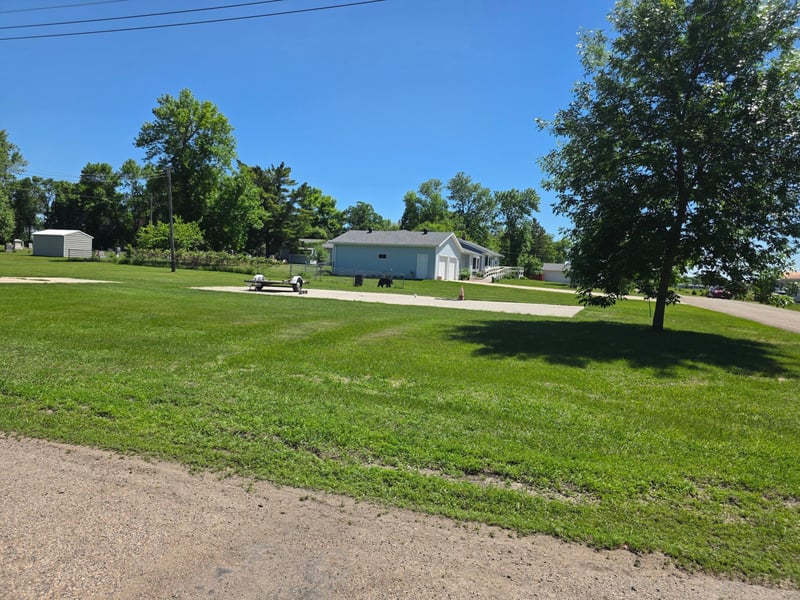 213 Lincoln St, Hitterdal, MN 56552