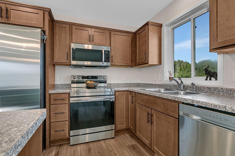 230 Pine Tree Rd S, Litchfield, MN 55355