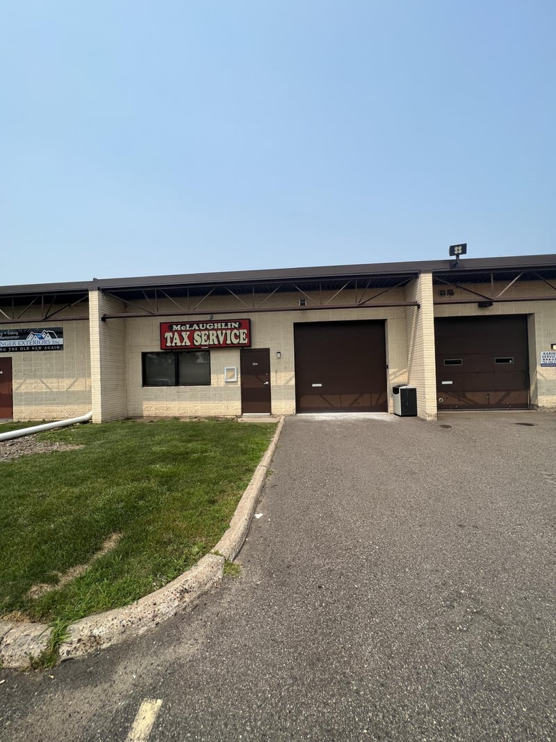 2525 Nevada Ave N, Golden Valley, MN 55427