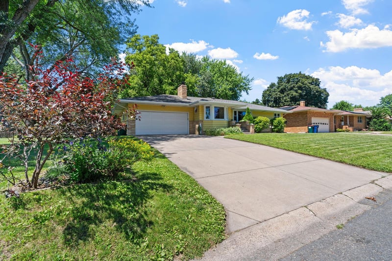 4120 Arthur St NE, Columbia Heights, MN 55421