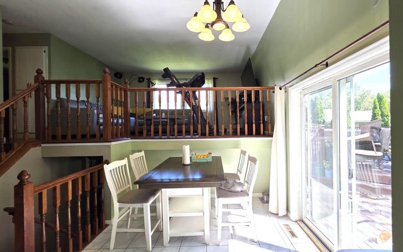 6546 Upper 22nd St N, Oakdale, MN 55128