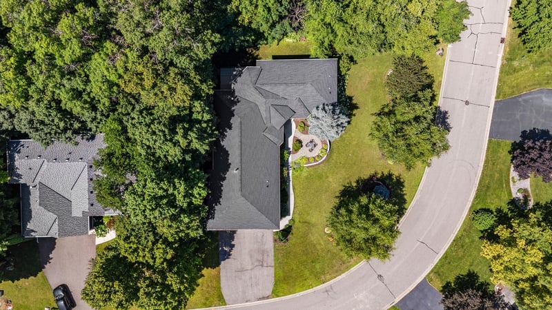 2888 Forest Rg, Chaska, MN 55318