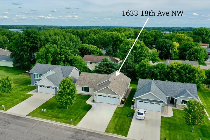 1633 18th Ave NW, Willmar, MN 56201