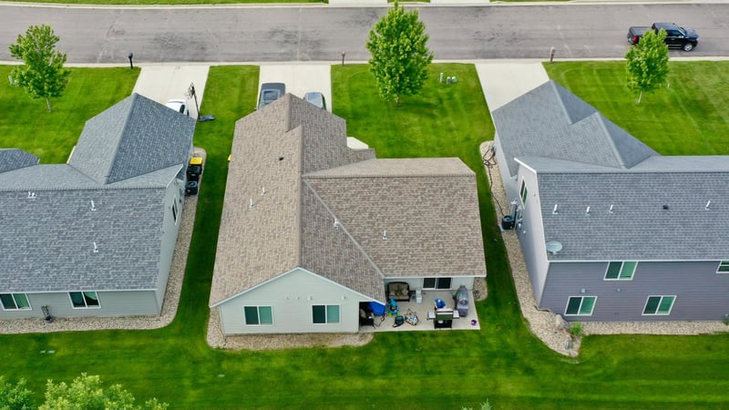 1633 18th Ave NW, Willmar, MN 56201