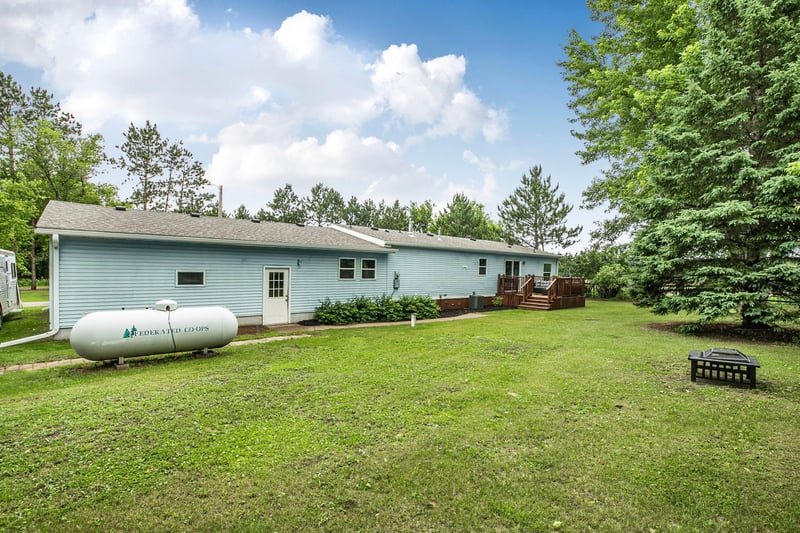 5668 Brook Creek Rd, Brainerd, MN 56401