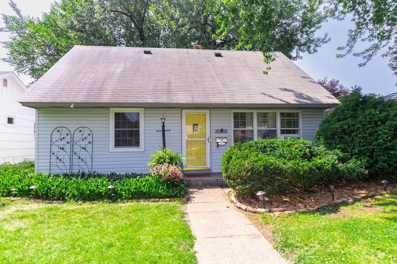 2024 Itasca Ave, Saint Paul, MN 55116
