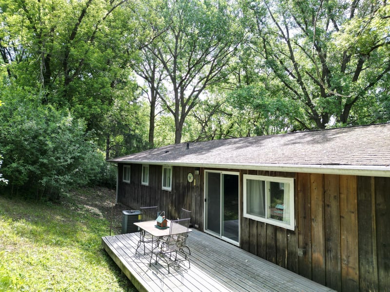 33672 County Road 15, Morton, MN 56270