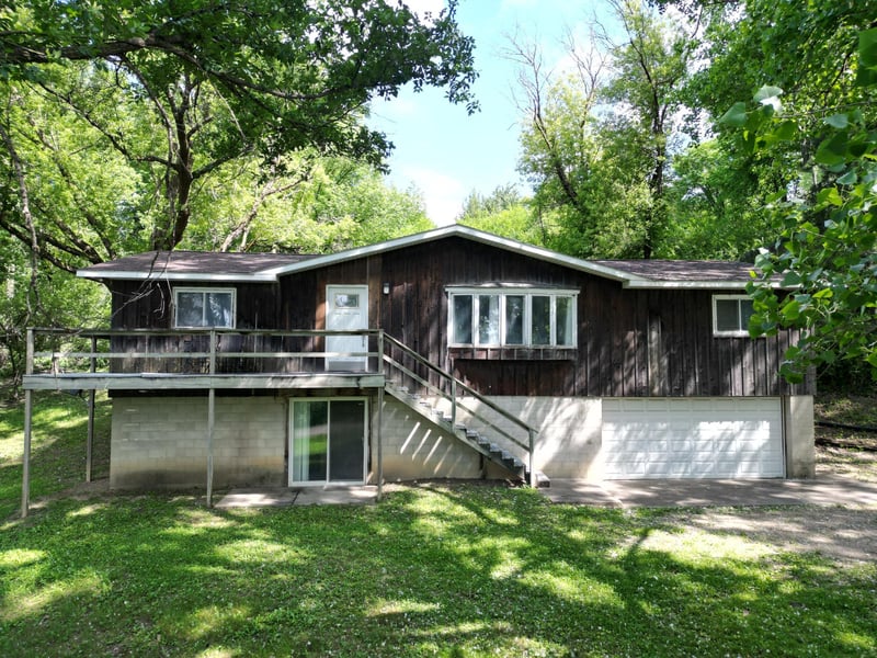 33672 County Road 15, Morton, MN 56270