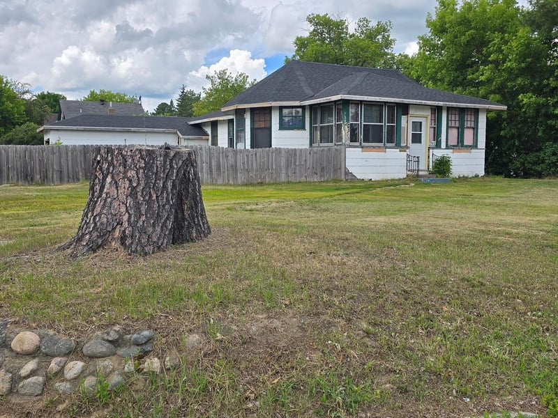 703 NW 3rd Ave, Grand Rapids, MN 55744