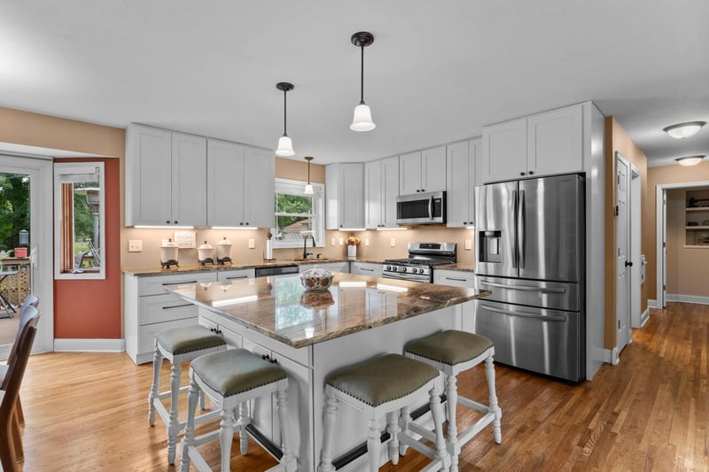 2988 108th Ln NW, Coon Rapids, MN 55433