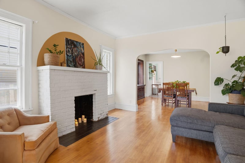 1421 Logan Ave N, Minneapolis, MN 55411