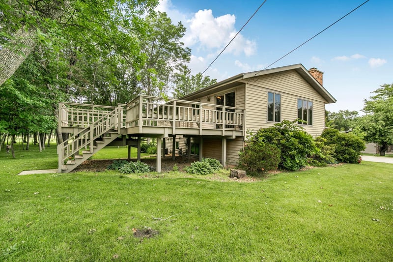 1605 50th Ave NE, Sauk Rapids, MN 56379