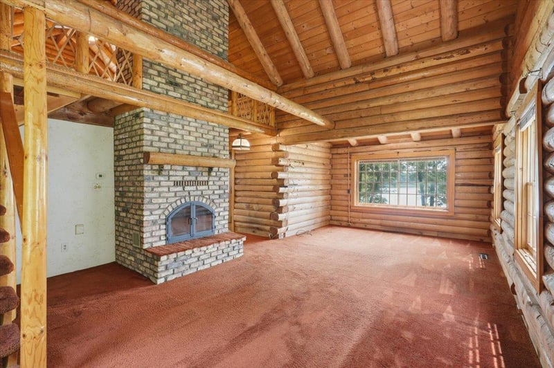 22498 Little Deer Rd, Siren, WI 54872