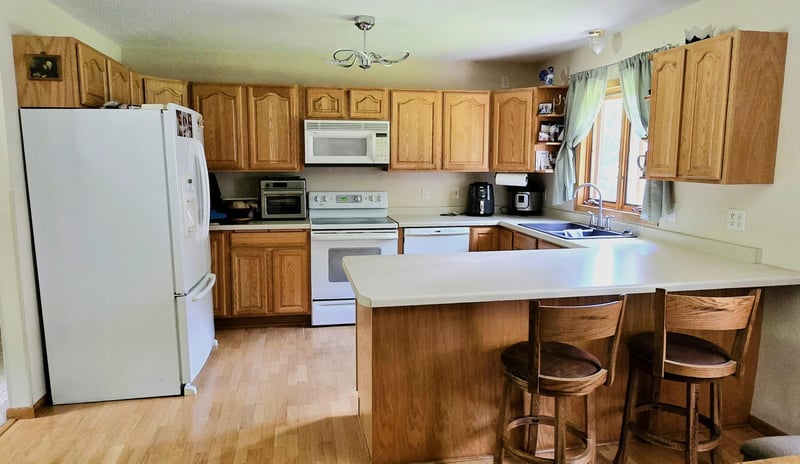 22565 Walkerbrook Dr, Bagley, MN 56621