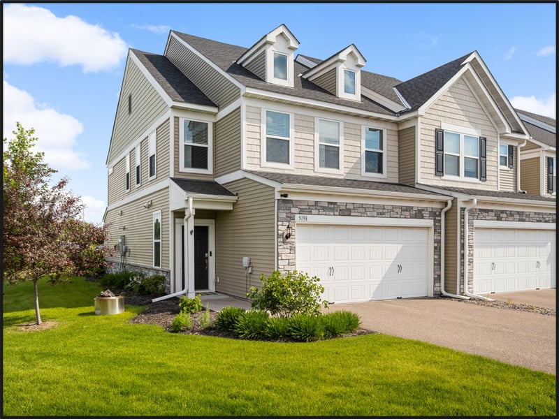 5198 94th Ln N, Brooklyn Park, MN 55443