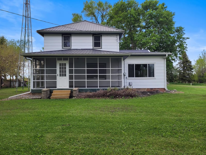 411 State Highway 19, Franklin, MN 55333