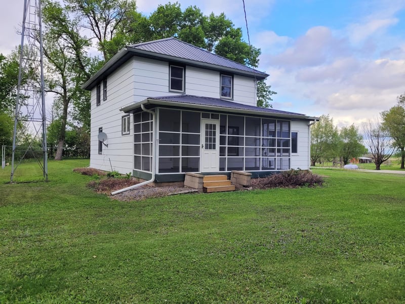 411 State Highway 19, Franklin, MN 55333